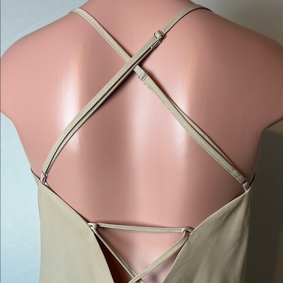 Le Lis Collection Mini Dress Ivory Tie Strap Medium L New - Picture 9 of 14